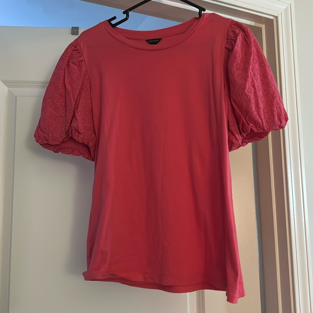 Ann Taylor Puff Sleeve Pima Cotton Tee NWT- never worn size M